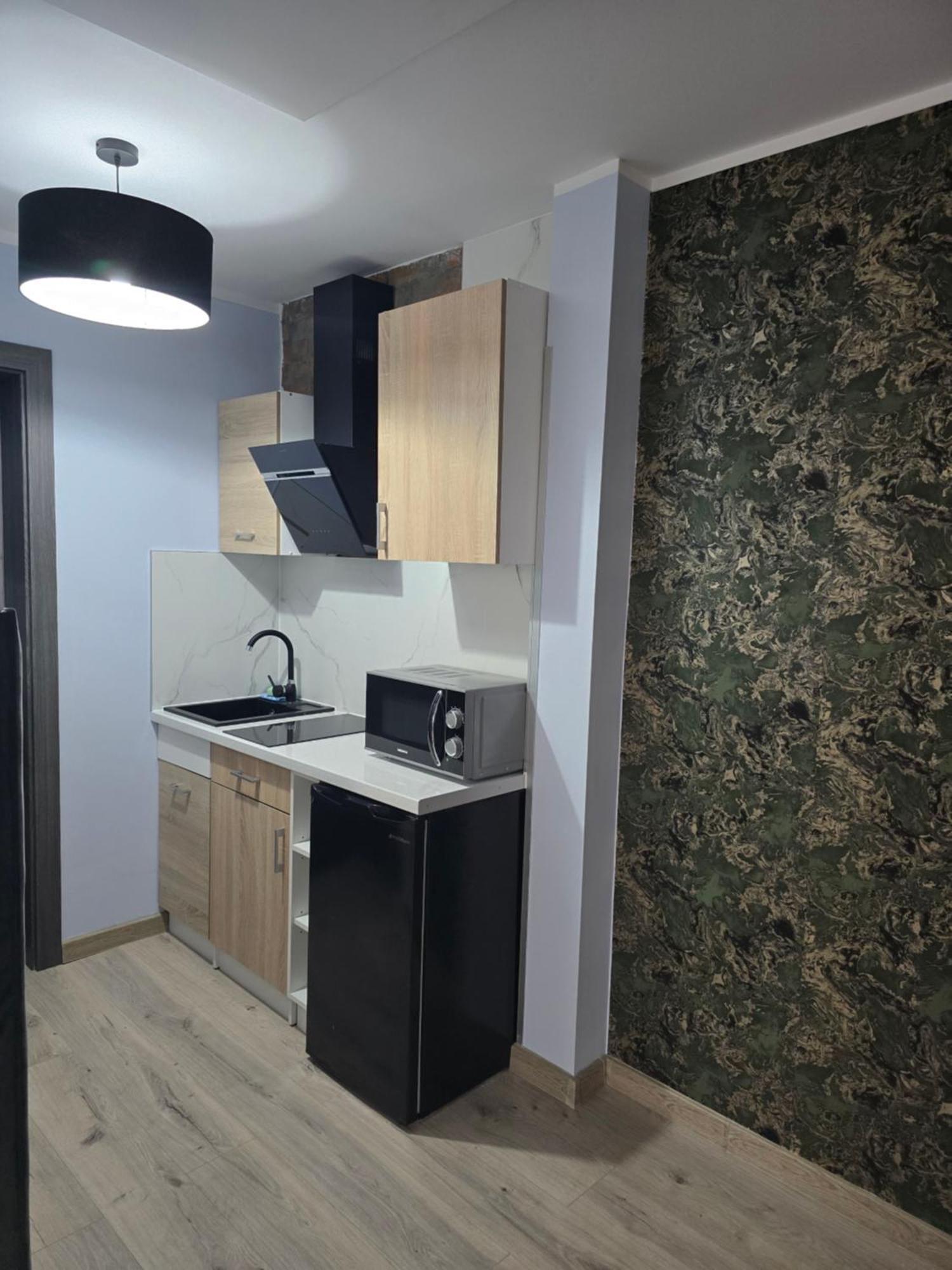 Apartahotel Eldom-noclegi, Kolejowa 15