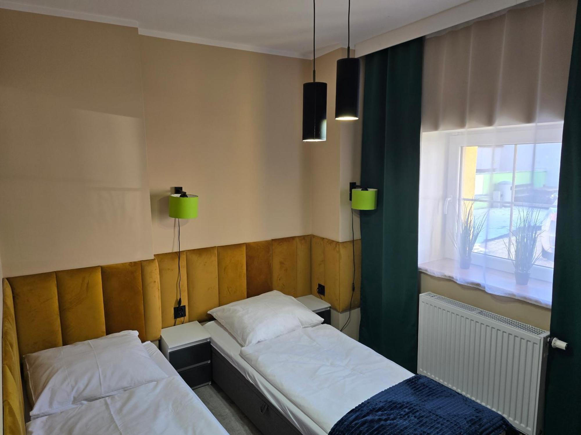 Апарт-готель Eldom-noclegi, Kolejowa 15 *